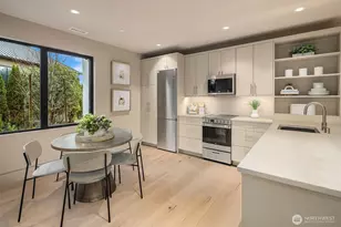 9630 SE 5th St, Bellevue, WA 98004 - Photo 39