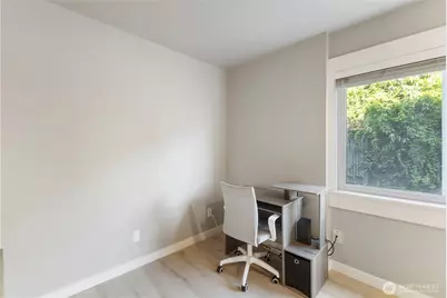 705 E Republican Street #207, Seattle, WA 98102 - Photo 7