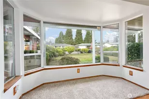 7416 25th St W, Tacoma, WA 98466 - Photo 9