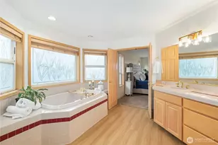 423 SW 348th Ct, Federal Way, WA 98023 - Photo 21