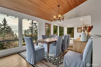 631 W Lake Sammamish Parkway NE, Bellevue, WA 98008 - Photo 13