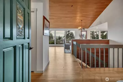 631 W Lake Sammamish Parkway NE, Bellevue, WA 98008 - Photo 7