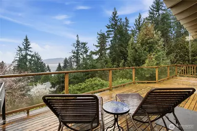 631 W Lake Sammamish Parkway NE, Bellevue, WA 98008 - Photo 29