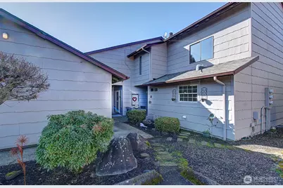 2363 40th Avenue #2, Longview, WA 98632 - Photo 3