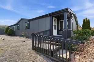 2015 24th St, Bellingham, WA 98225 - Photo 33