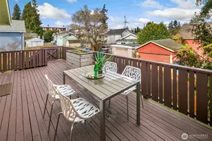 736 N 104th St, Seattle, WA 98133 - Photo 33