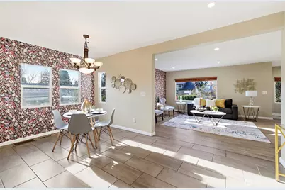 8722 Hamlet Ave S, Seattle, WA 98118 - Photo 13