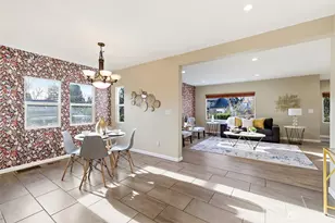 8722 Hamlet Ave S, Seattle, WA 98118 - Photo 13