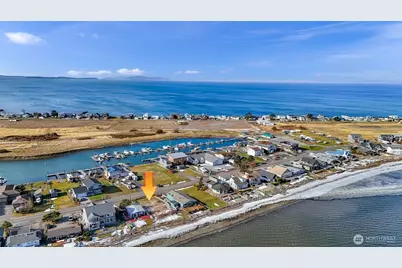 42 Saltspring Drive, Ferndale, WA 98248 - Photo 3