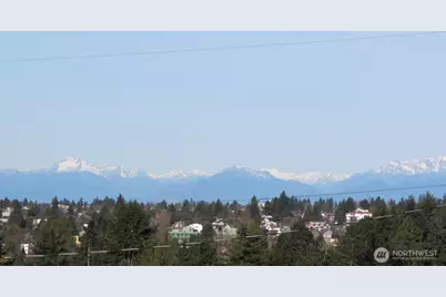 8218 2nd Avenue NE #B, Seattle, WA 98115 - Photo 33