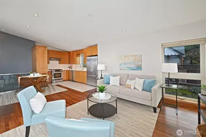 8218 2nd Avenue NE #B, Seattle, WA 98115 - Photo 5