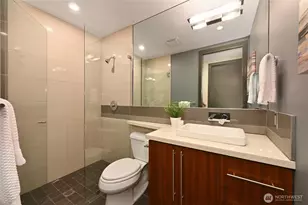 8218 2nd Ave NE, Seattle, WA 98115 - Photo 25