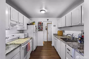 1730 318th Pl, Federal Way, WA 98023 - Photo 17