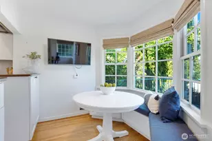 1702 Lake Washington Blvd, Seattle, WA 98122 - Photo 11