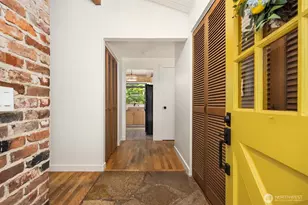 5836 Battle Point Dr NE, Bainbridge Island, WA 98110 - Photo 3