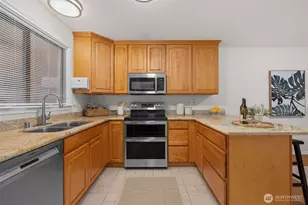 4202 Factoria Blvd SE, Bellevue, WA 98006 - Photo 7