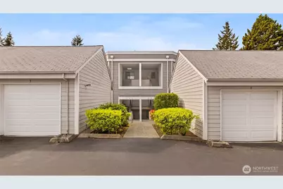 4202 Factoria Blvd SE #D2, Bellevue, WA 98006 - Photo 35