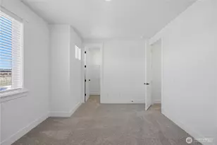 32133 Pacific Ave SE, Black Diamond, WA 98010 - Photo 15