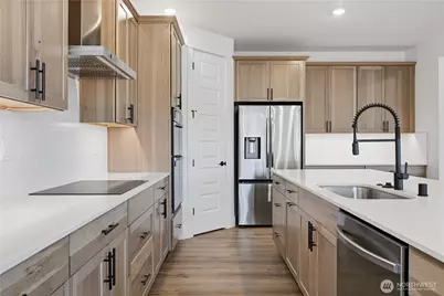 32149 Pacific Avenue SE, Black Diamond, WA 98010 - Photo 3