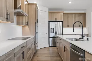 32149 Pacific Ave SE, Black Diamond, WA 98010 - Photo 3