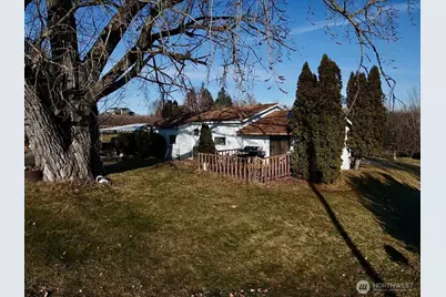 223 Old Riverside Hwy, Omak, WA 98841 - Photo 9
