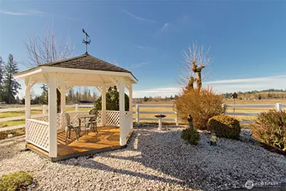 39811 272nd Avenue SE, Enumclaw, WA 98022 - Photo 35