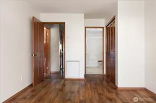 905 NE Leach St, Coupeville, WA 98239 - Photo 25