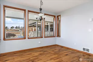 905 NE Leach St, Coupeville, WA 98239 - Photo 17