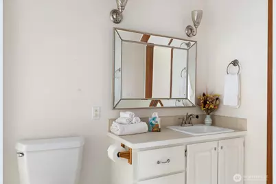 905 NE Leach Street #905, Coupeville, WA 98239 - Photo 23