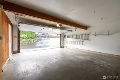 13720 56th Avenue S, Tukwila, WA 98168 - Photo 33