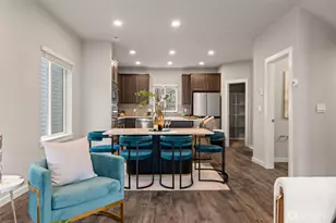 309 207th Pl SE, Bothell, WA 98012 - Photo 13