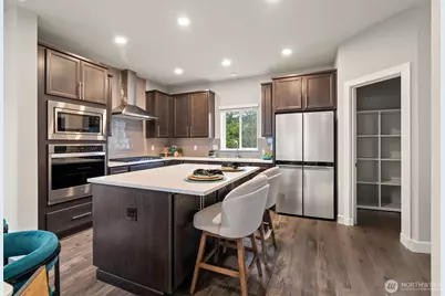 309 207th Place SE, Bothell, WA 98012 - Photo 19