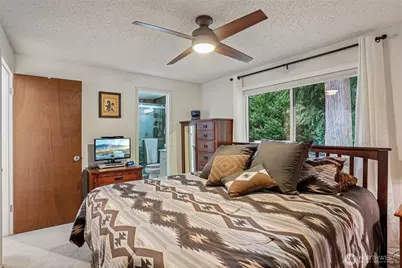 21312 NE 60th Place, Redmond, WA 98053 - Photo 15