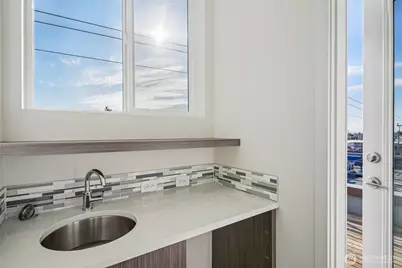 8501 14th Avenue NW, Seattle, WA 98117 - Photo 23