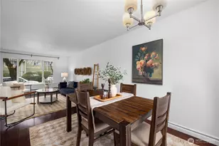 4877 Terrace Dr NE, Seattle, WA 98105 - Photo 13