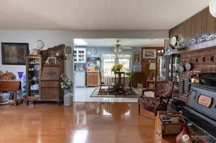 371 Flora Pl, Forks, WA 98331 - Photo 5