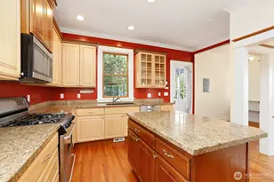 137 23rd Ave E, Seattle, WA 98112 - Photo 27