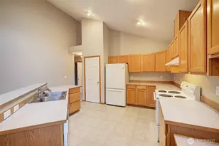 15881 Lords Lake Ave SE, Monroe, WA 98272 - Photo 7