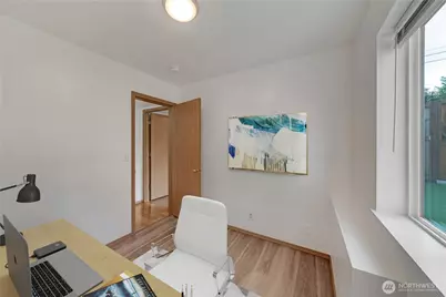 9744 57th Avenue S, Seattle, WA 98118 - Photo 17