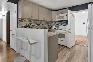 9744 57th Ave S, Seattle, WA 98118 - Photo 23