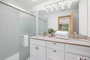 3001 S Charlestown St, Seattle, WA 98144 - Photo 15