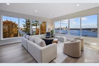 1701 41st Avenue SW, Seattle, WA 98116 - Photo 13