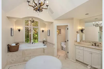 20450 NE 71st Street, Redmond, WA 98053 - Photo 21