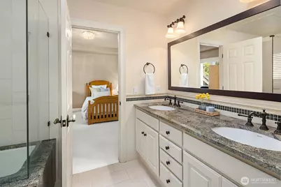 20450 NE 71st Street, Redmond, WA 98053 - Photo 31