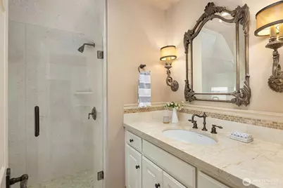 20450 NE 71st Street, Redmond, WA 98053 - Photo 29