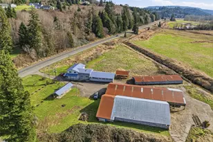 957 W State Route 4, Cathlamet, WA 98612 - Photo 1