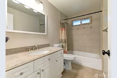 12128 95th Place NE, Kirkland, WA 98034 - Photo 13