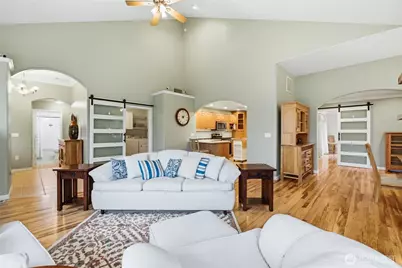 545 Mountain Circle Drive, Buckley, WA 98321 - Photo 11