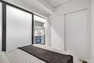 450 South Main St, Seattle, WA 98104 - Photo 17