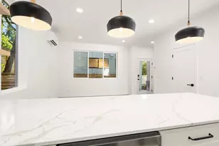 3444 NW 65th St, Seattle, WA 98117 - Photo 13